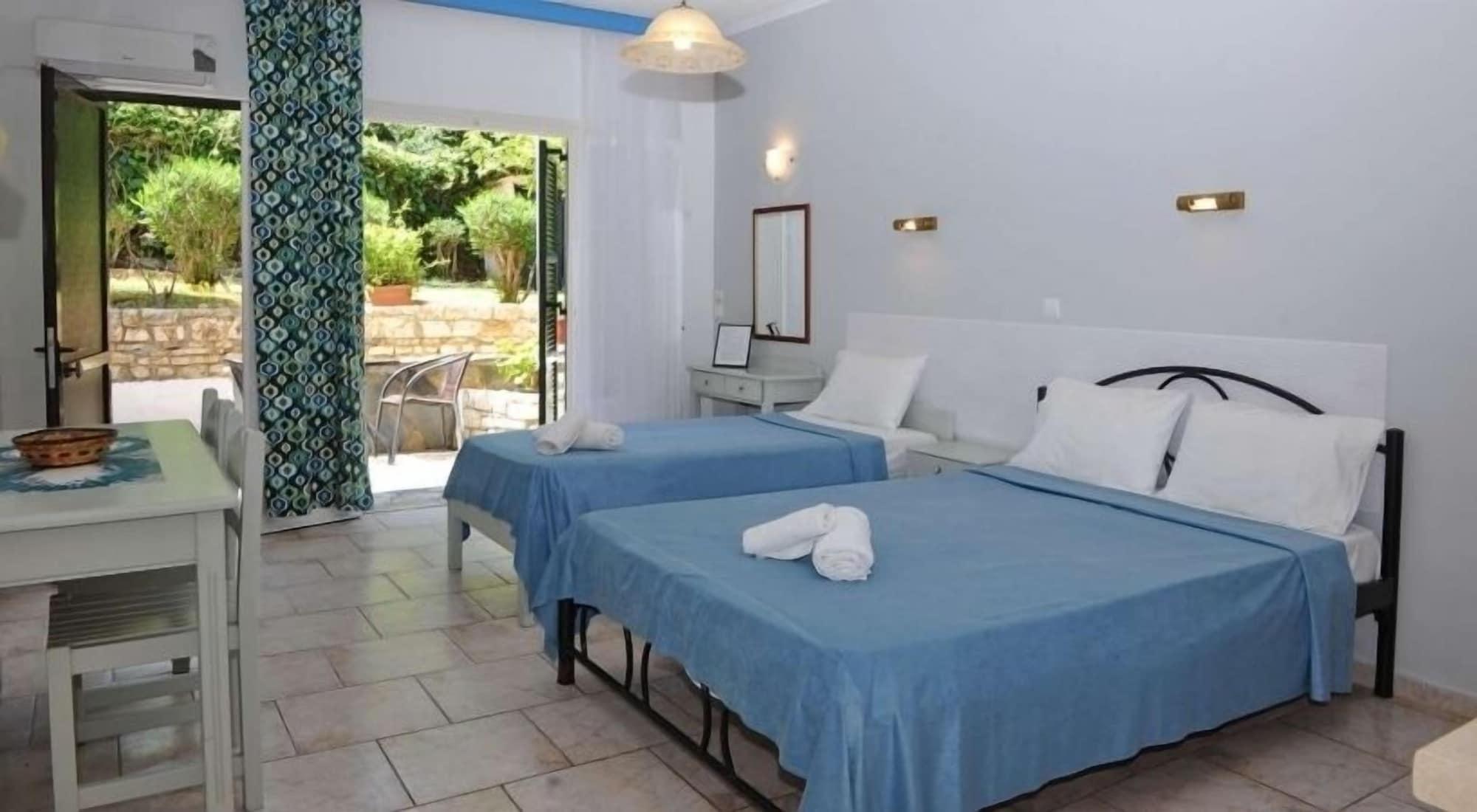 Katia Beach Hotel Kassiopi Extérieur photo