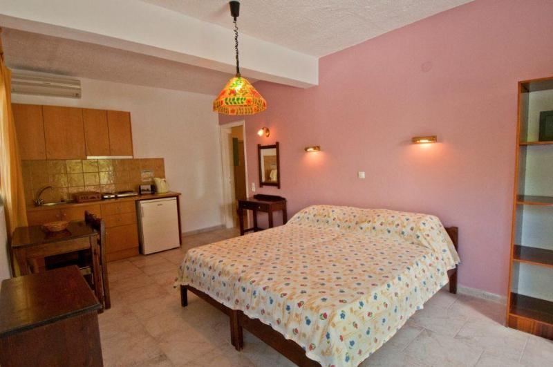 Katia Beach Hotel Kassiopi Extérieur photo