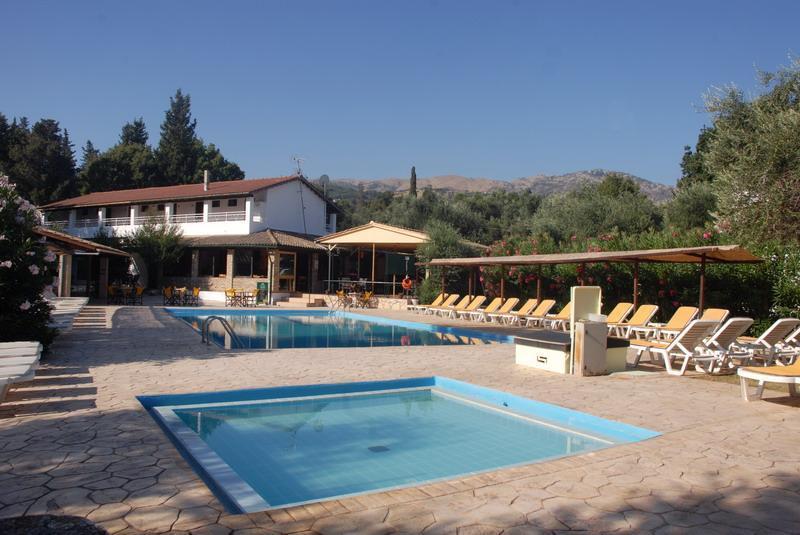 Katia Beach Hotel Kassiopi Extérieur photo