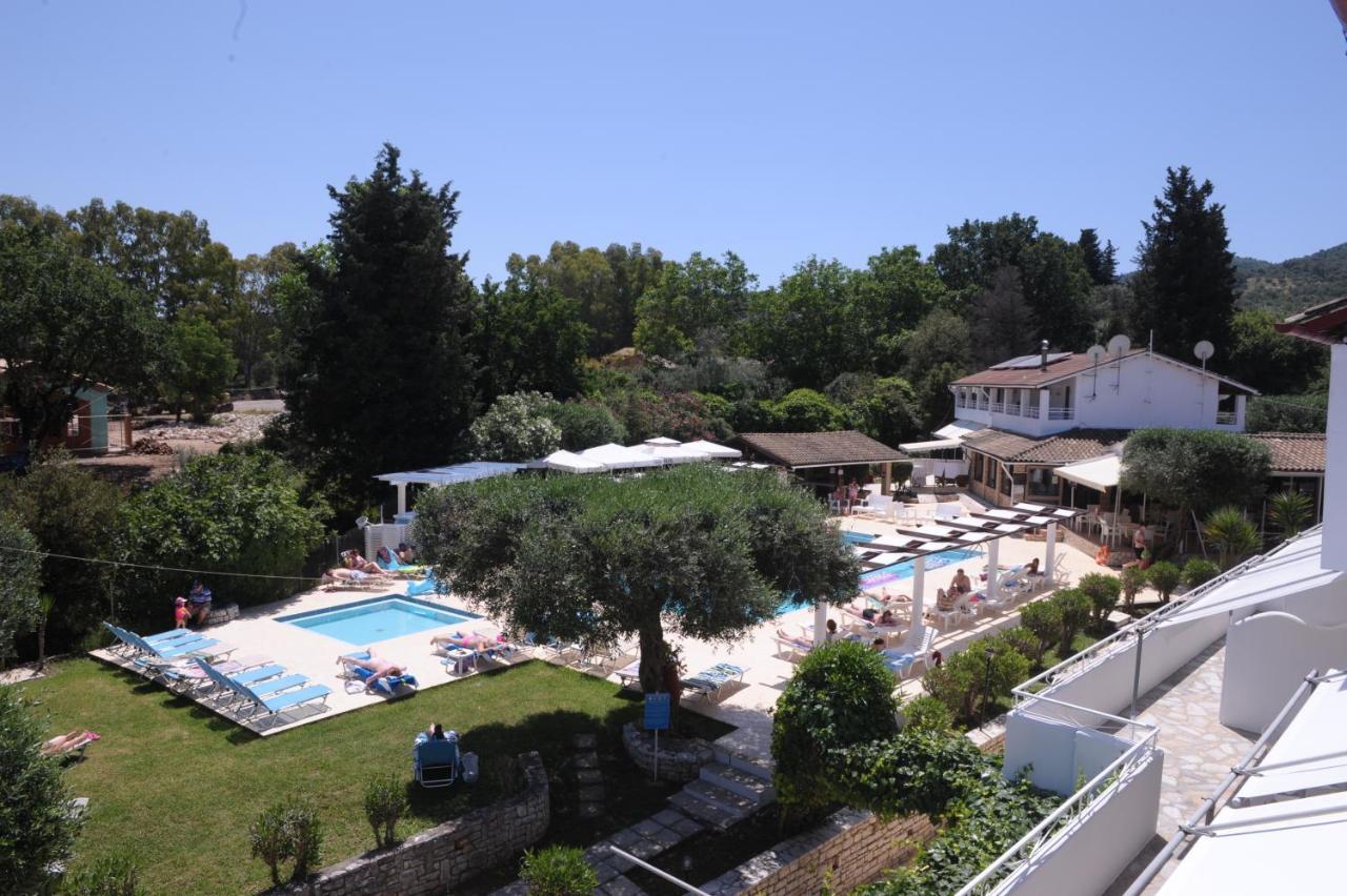 Katia Beach Hotel Kassiopi Extérieur photo