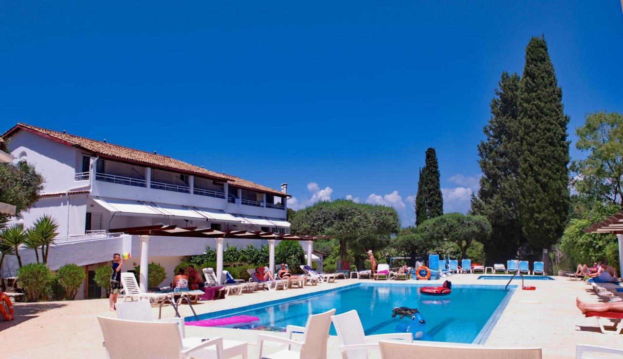 Katia Beach Hotel Kassiopi Extérieur photo