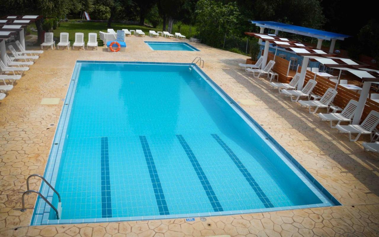 Katia Beach Hotel Kassiopi Extérieur photo