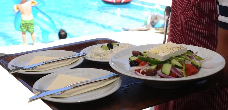 Katia Beach Hotel Kassiopi Extérieur photo